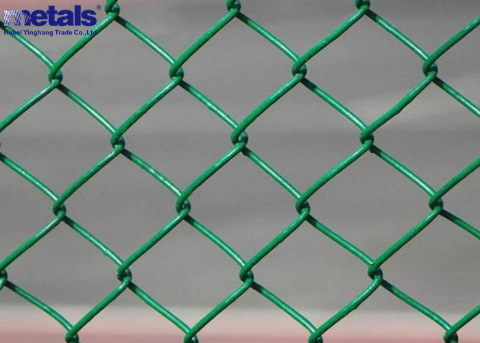 Galvanized PVC Coated Chain Link Mesh Fence 50x50mm Diamond Pattern