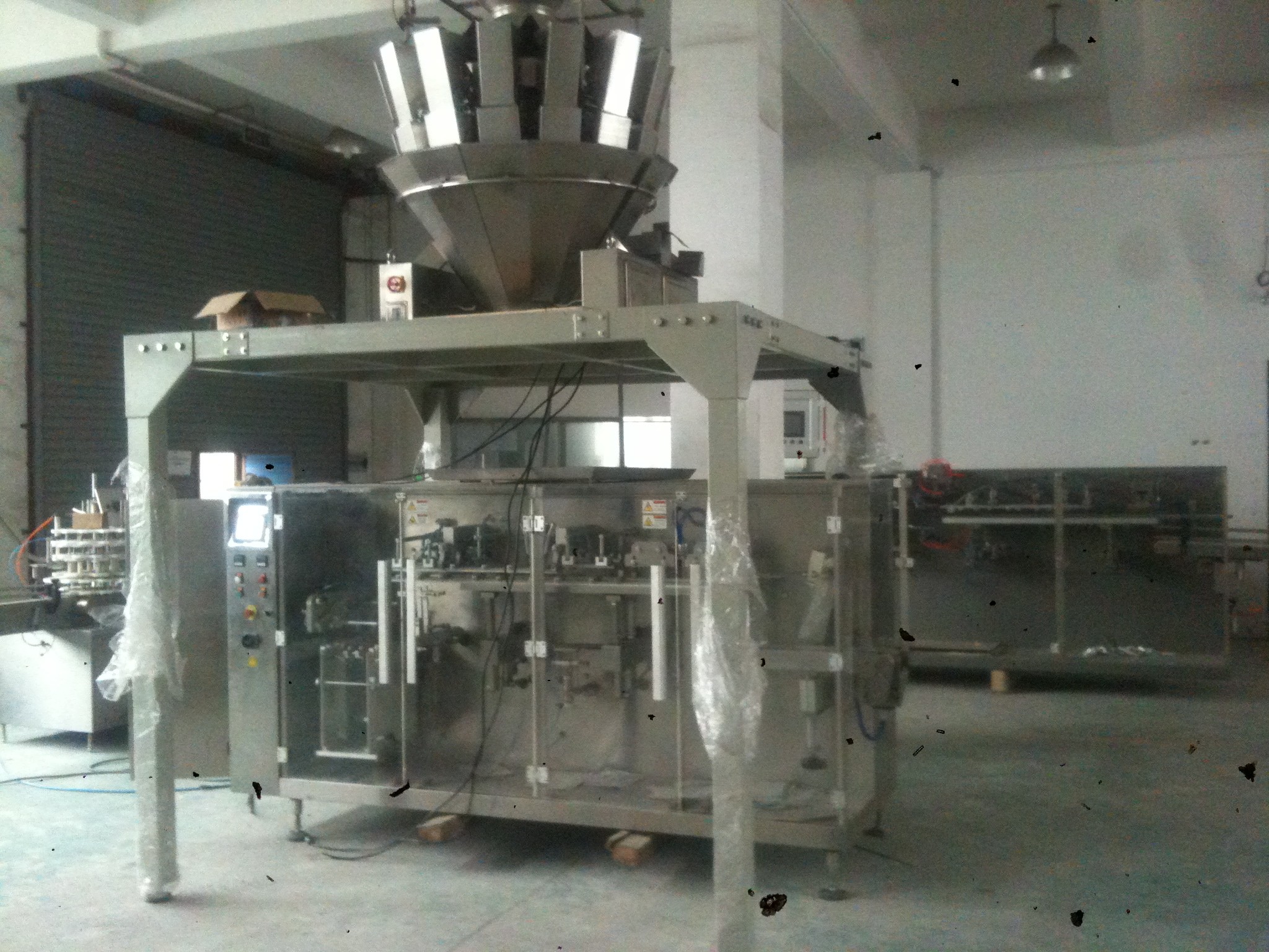 Sunflower Seeds Packing Machine EM-200M International Standard