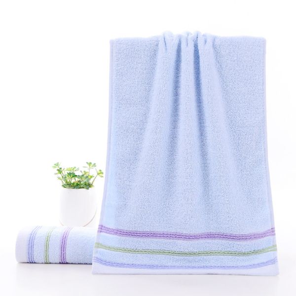 Comfortable Woven Combed Cotton Water Pattern Hotel Towels for Soft and Eco-friendly