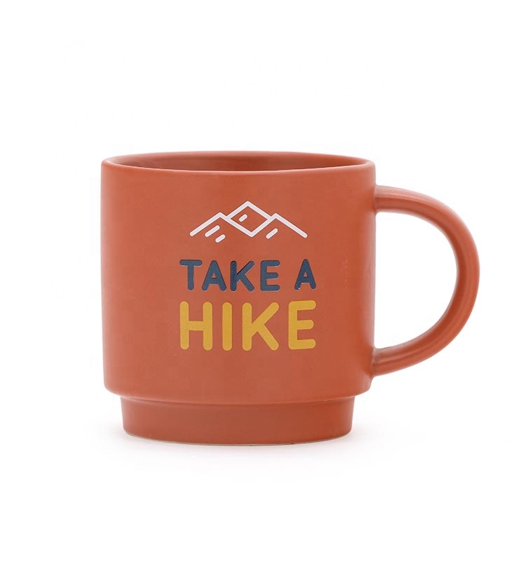 Eco friendly 12oz stoneware bulk ceramic travel mug blue red with custom decal pattern for gift