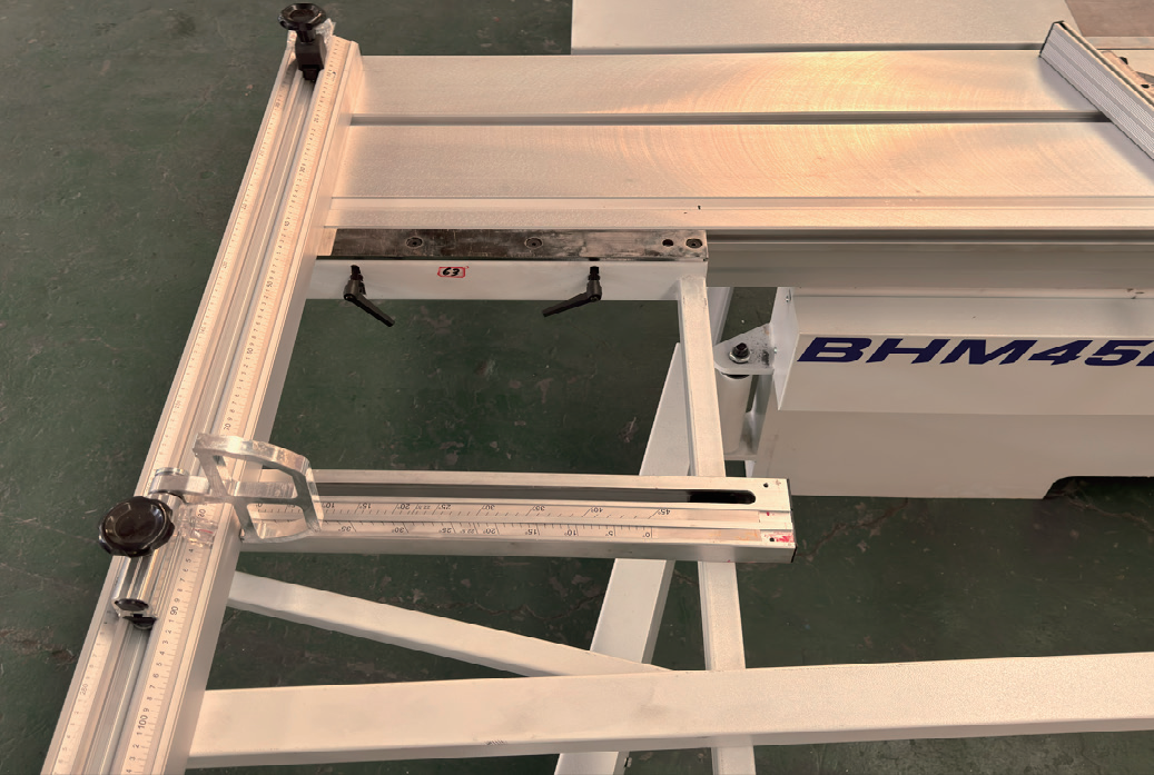 3200mm Sliding Table Panel Saw Double Blade Flat Seat Woodworking Table Saw