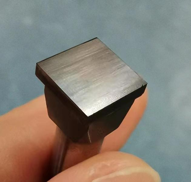 Green Laser Diamond Cutting System for superhard materials CVD, PCD, MCD, CBN