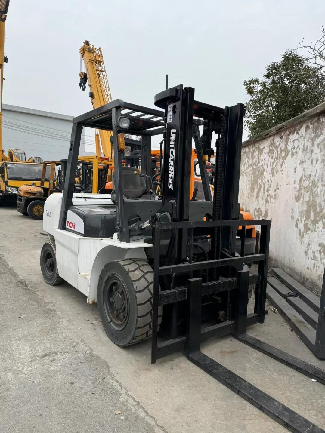 Quality Used Japan Original TCM 50 5Tons 3Meters Diesel Forklift with Reasonable Price for sale