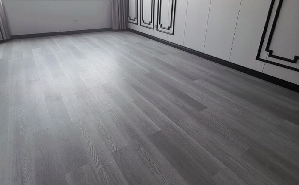Apartment Flooring Upgrade Easy Click Ultra-Thin Waterproof LVT Karndean Vinyl Tiles