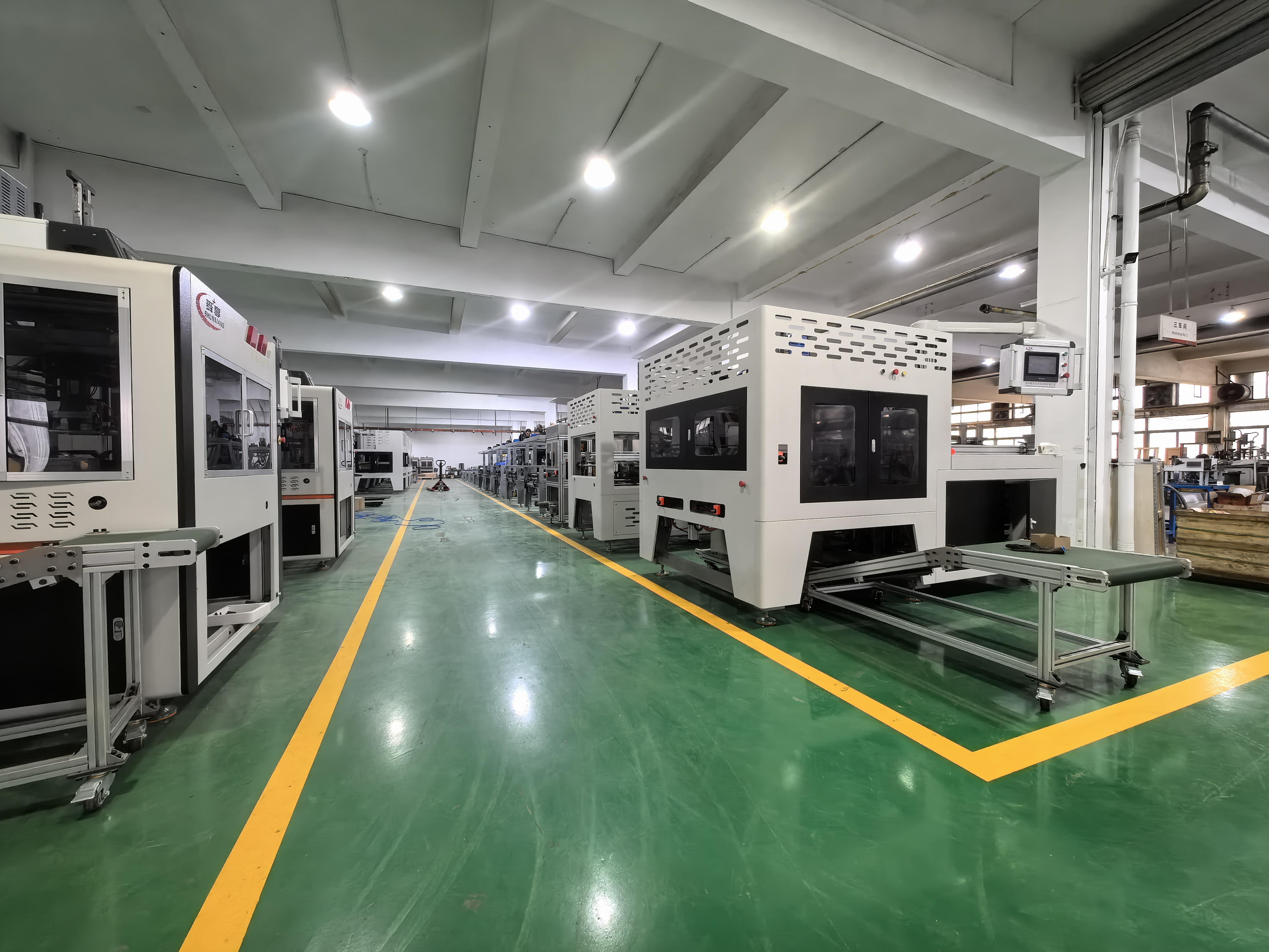 Fully Automatic Multifunctional Fruit Box Folding Machine